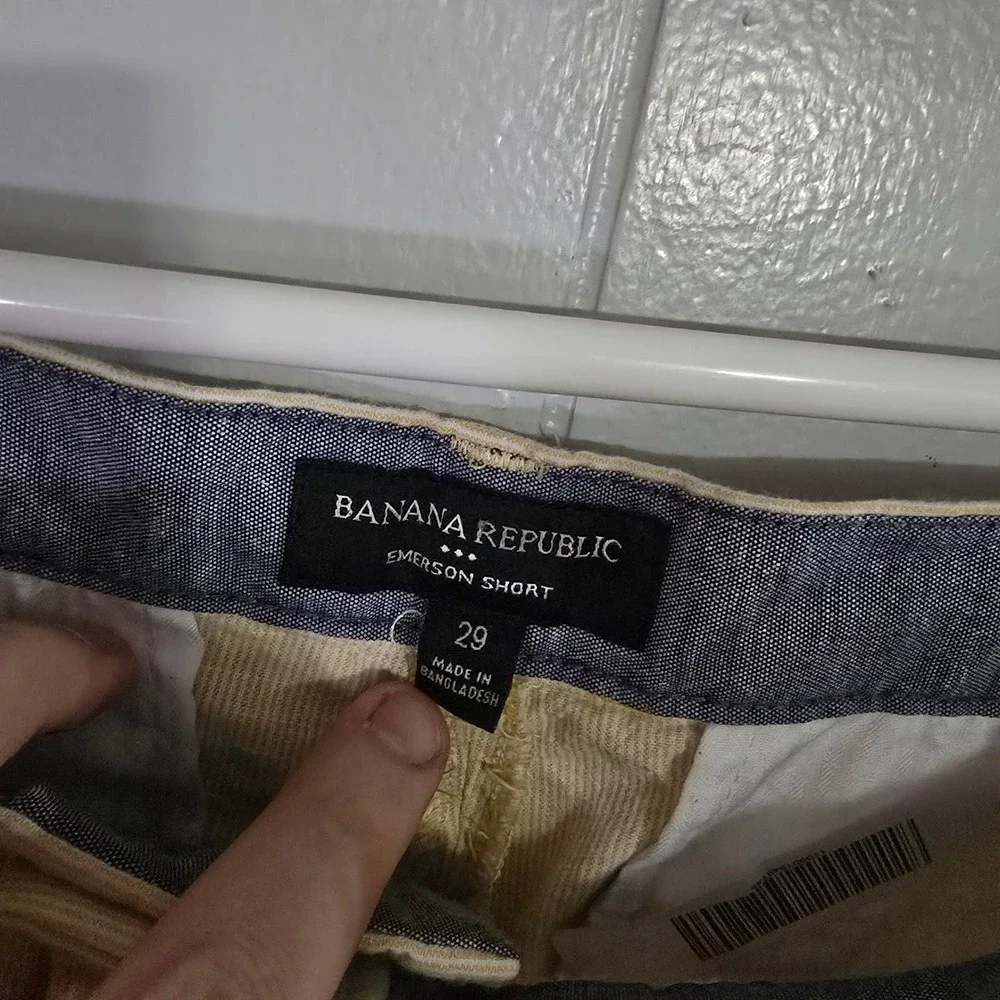Banana Republic Emerson Short Mens 29 Yellow Fine Corduroy Flat Front‎ Chino